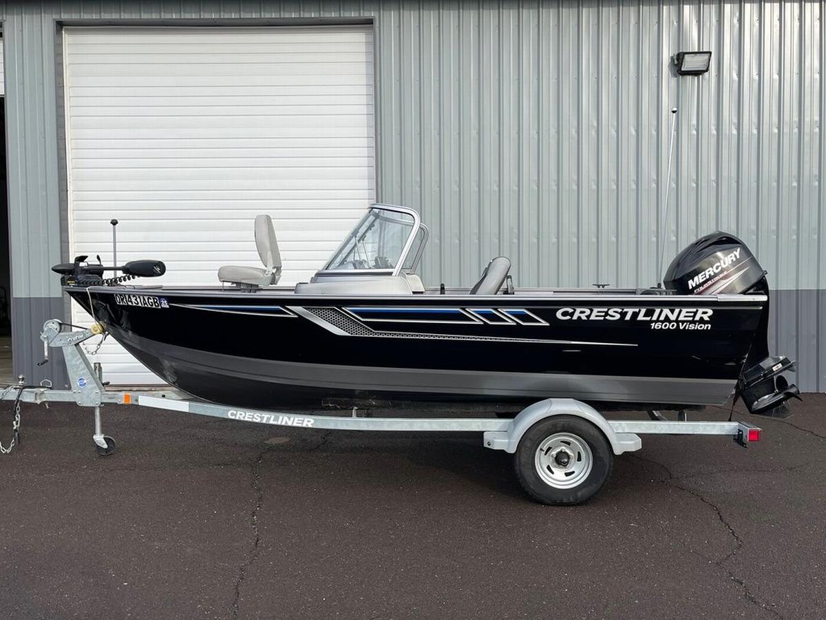 2017 Crestliner 1600 Vision